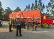 *Cegah Pelanggaran dan Kecelakaan, Polsek Tualang Sosialisasikan Bahaya Kendaraan ODOL*