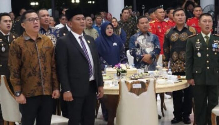 DANDIM 0322/SIAK HADIRI RESEPSI KENEGARAAN HUT RI KE-80 DI KABUPATEN SIAK