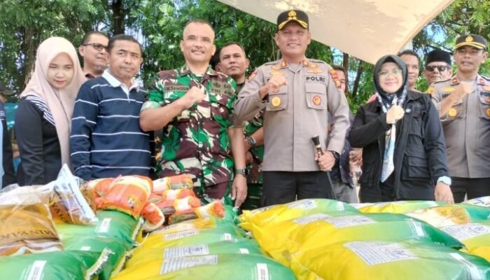 Gerakan Pangan Murah 2025, Sinergi TNI, Polri, Pemkab Siak, dan Bulog Hadirkan Sembako Terjangkau di Perawang