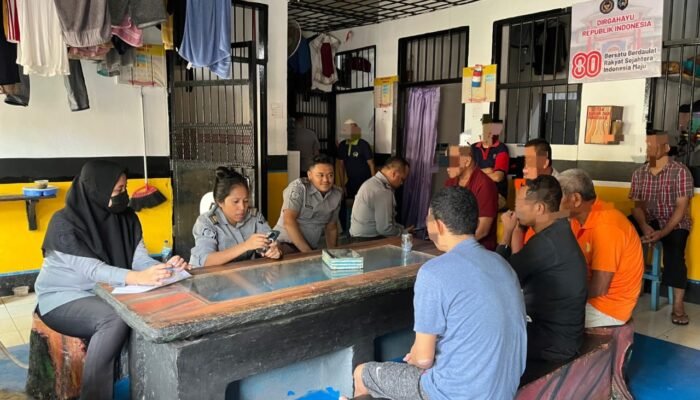 Menguatkan Harapan Lewat Dialog Humanis paparisa cerita di Ruang Rutan Ambon.