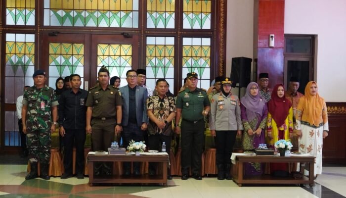 Dandim 0322/Siak Hadiri Pelantikan Sekda Kab. Siak, Bupati Tegaskan Pentingnya Tata Kelola Pemerintahan Profesional