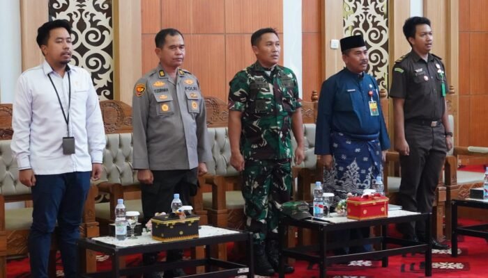 Dandim 0322 Siak Hadiri Rapat Paripurna Penyampaian Laporan Banggar APBD-P 2025
