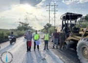 Sat Lantas Polres Siak Turun Langsung Pantau Jalan Rusak Perawang–Dayun, Cegah Laka di Jalur Provinsi