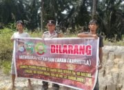 Bhabinkamtibmas Sosialisasikan Larangan Membakar Hutan dan Lahan di Kampung Simpang Perak Jaya