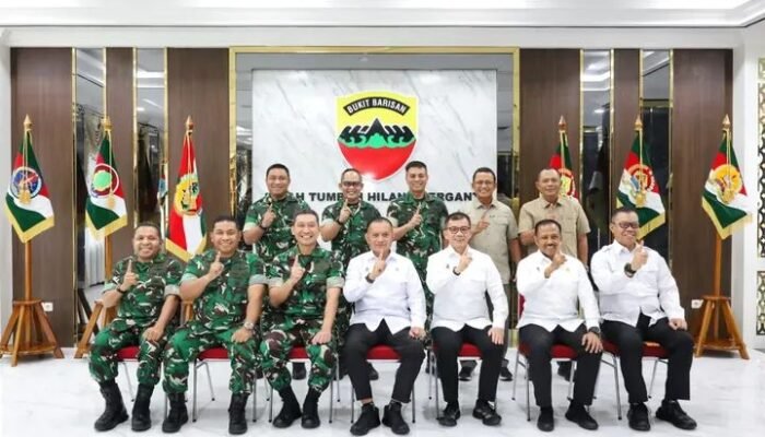 Wamenko Polkam Audiensi dengan Pangdam I/BB Sebelum Tinjau Huntap di Aceh Utara