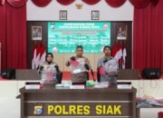 GELAR KONFERENSI PERS POLRES SIAK, UNGKAP KASUS PEMBUNUHAN DI MINAS