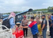 Ribuan Penumpang Padati Pelabuhan Tanjung Buton, Polres Siak Hadir Pastikan Perjalanan Aman Selama Ops Ketupat 2026