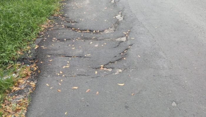 LSM KCBI Ungkap Kekecewaan Warga atas Jalan Sunggal yang Rusak Pasca Perbaikan