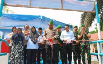 Sapa Warga Siak Secara Virtual, Kapolri Resmikan 80 Jembatan Merah Putih Presisi Tahap II Polda Riau, Kapolres AKBP Sepuh Laporkan Secara Langsung Dari Lokasi