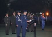 IKUTI APEL KEHORMATAN DAN RENUNGAN SUCI, PIMPINAN POLDA RIAU BERSAMA FORKOPIMDA HORMATI JASA PAHLAWAN BANGSA.