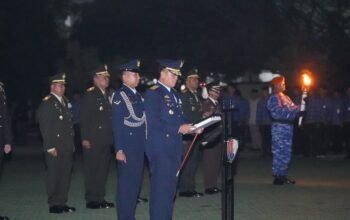 IKUTI APEL KEHORMATAN DAN RENUNGAN SUCI, PIMPINAN POLDA RIAU BERSAMA FORKOPIMDA HORMATI JASA PAHLAWAN BANGSA.